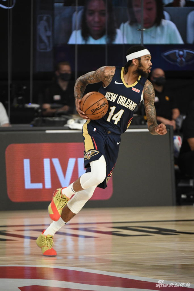 时出现不适 时出现不适