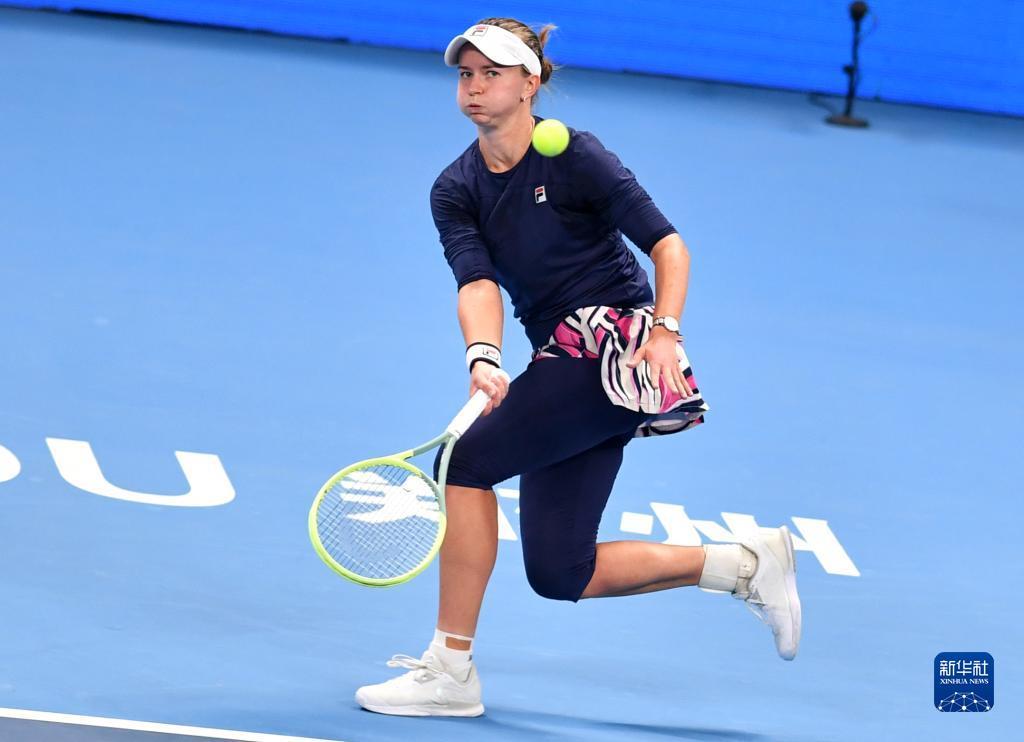 阵容深度的 阵容深度的