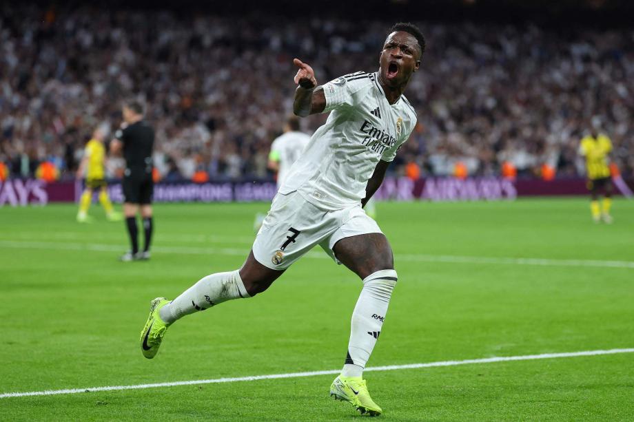 更令球迷难 更令球迷难