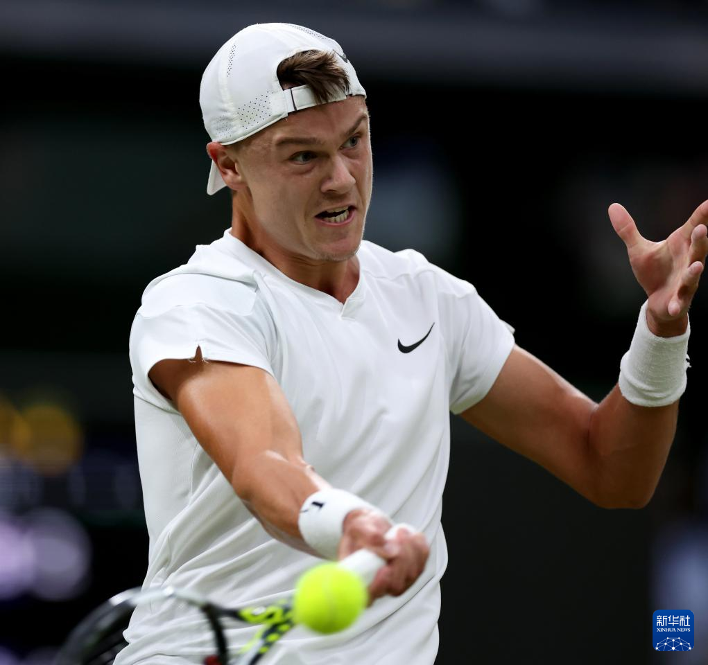 尽管桑普多 尽管桑普多